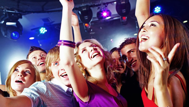 /.uc/i4740246a01023a3d0100e4f1ba0117aeba820ad79ab10701c1b004000080/cafe-kroeg-feest.png